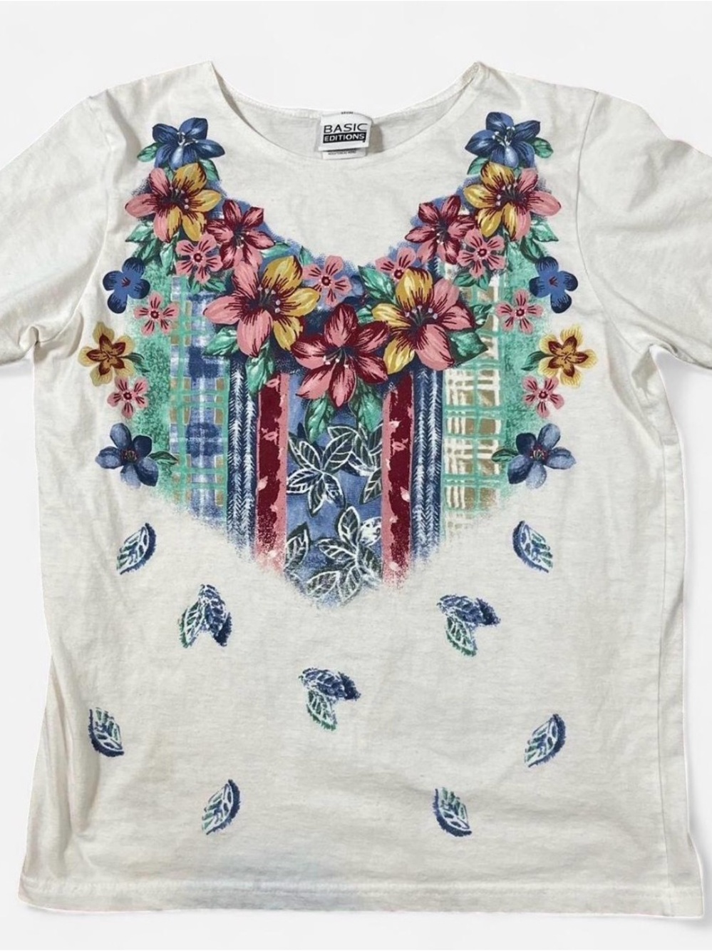 Women’s Vintage Basic Editions Flowers T-Shirt Size Small Made In USA